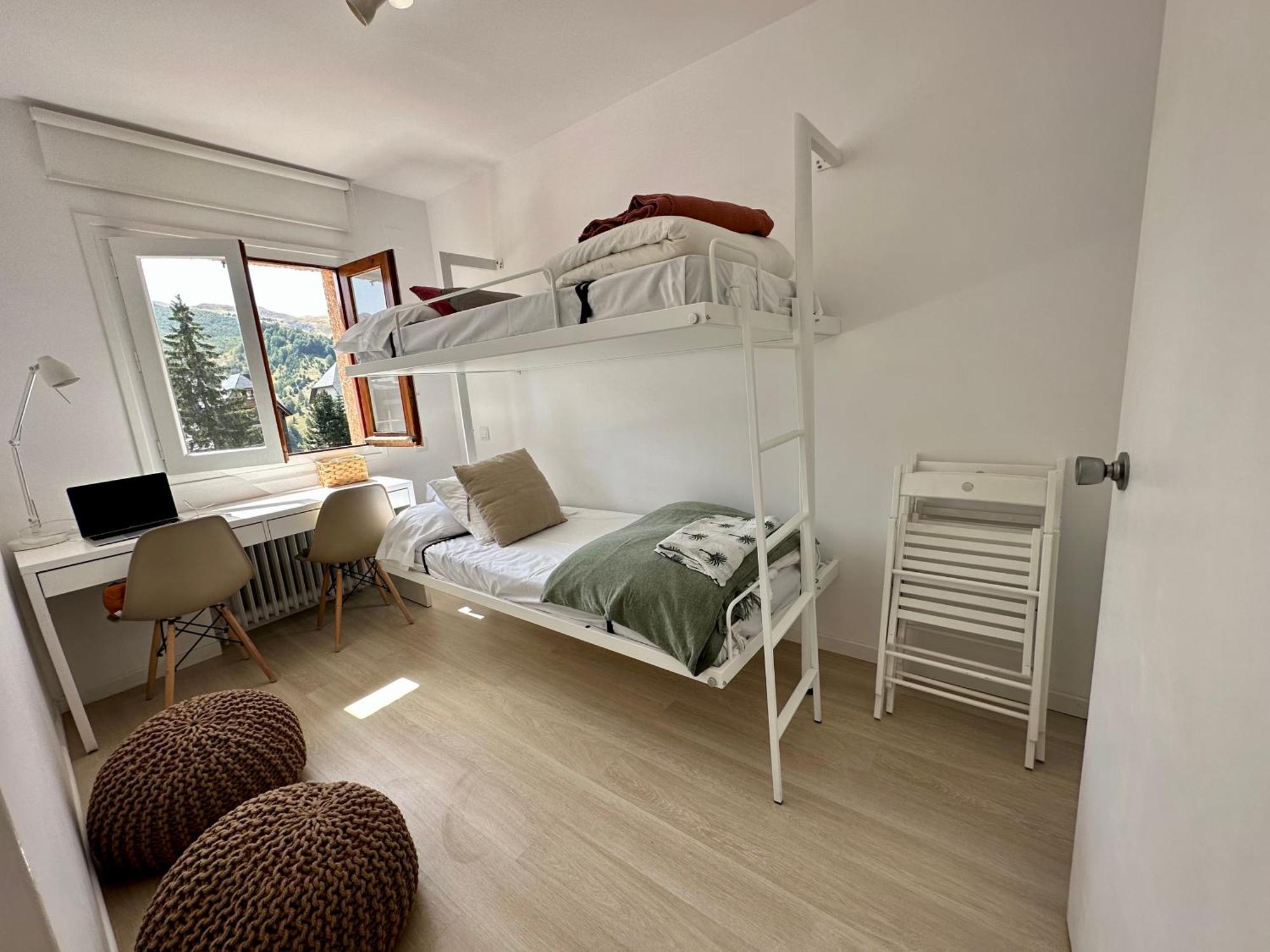 Apartment Socotor, Centrico, Vistas , Garaje Y Wifi Formigal