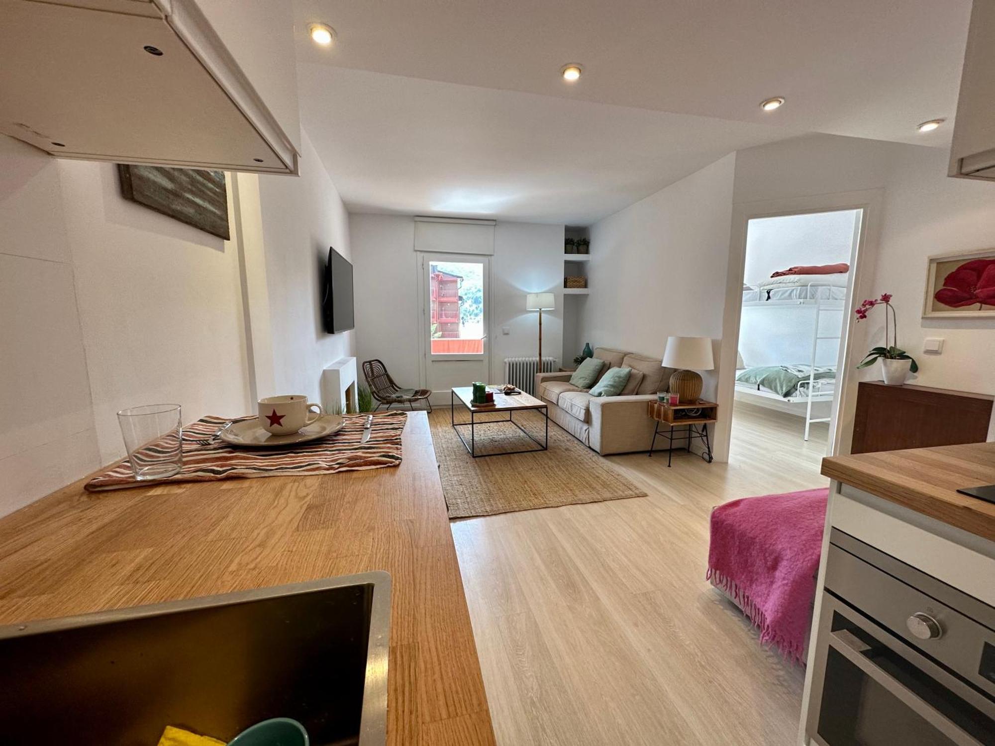 Socotor, Centrico, Vistas , Garaje Y Wifi Apartment